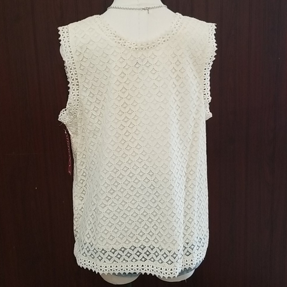 Lace Blouse - Picture 3 of 8